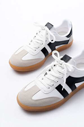 Beyaz Bağcıklı Termo Taban Günlük Kadın Spor