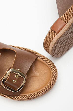 Kadın Kahverengi Günlük Çift Tokalı Rahat Taban Hasır Sandalet Terlik