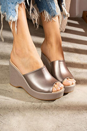 Tlay Platin Cilt Dolgu Topuk Terlik