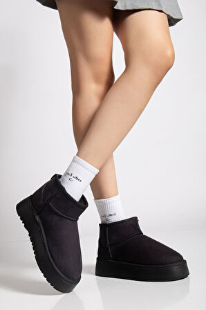 Mini Siyah Süet Yarım Bot içi Tüylü Düz Taban Kadın Ayakkabı