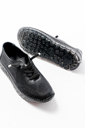 S-365  Siyah Desenli Hakiki Deri Şeffaf Taban Kadın Spor Ayakkabı