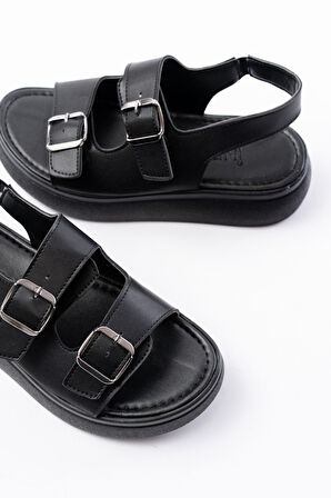 24422-1185 Siyah Dolgu Topuk Kadın Sandalet - kopya