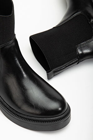 Kadın Kalın Taban Siyah Elastik Yan Bantlı Günlük Bot