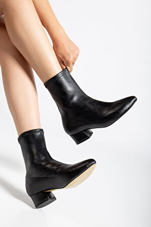 Ferran Kadın Siyah Cilt Kalın Topuklu Bot