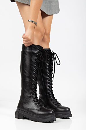 Kadın Siyah Bağcıklı Yandan Fermuarlı Günlük Çizme