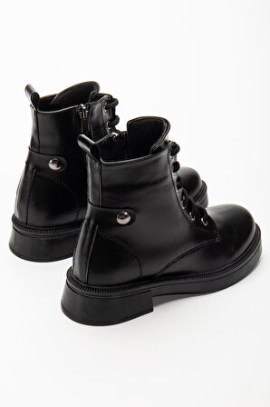 Siyah Kırışık Rugan Bağcıklı Fermuarlı Günlük Kadın Bot