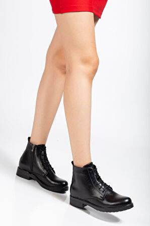 Siyah Yanki Bağcıklı Fermuarlı Günlük Kadın Bot