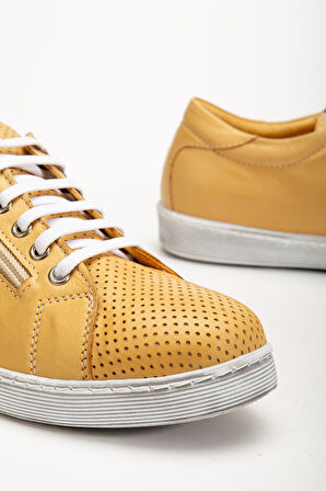 Kadın Sarı Hakiki Deri Delikli Spor Ayakkabı