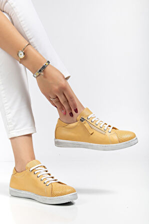 Kadın Sarı Hakiki Deri Delikli Spor Ayakkabı