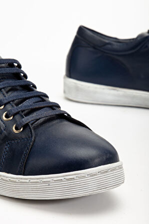 Kadın Lacivert Hakiki Deri Yandan Fermuarlı Bağcıklı Spor Ayakkabı