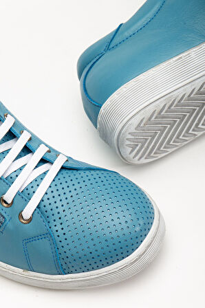 Kadın Mavi Hakiki Deri Delikli Spor Ayakkabı