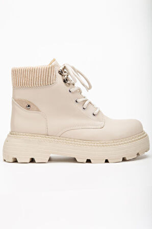 Kadın Bej Cilt Bağcıklı Kaymaz Taban Bot