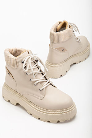 Kadın Bej Cilt Bağcıklı Kaymaz Taban Bot