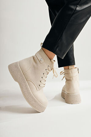 Kadın Postal Bot Bağcıklı Yandan Fermuarlı Bej Termo Kaymaz Taban