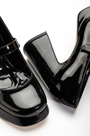 Kadın Siyah Rugan Özel Tasarım Platform Topuklu Ayakabı