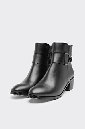 Tokalı Fermuarlı Hakiki Deri Kadın Bot