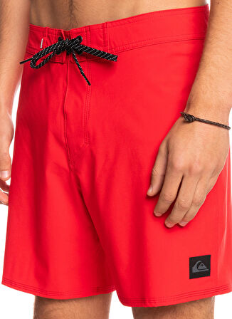 Quiksilver Kırmızı Erkek Şort Mayo EQYBS04662 SURFSILK KAIMANA BDSH