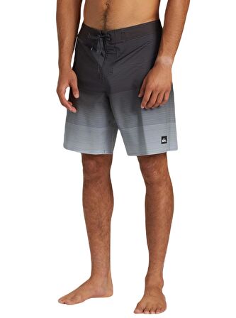 Quiksilver AQYBS03651 Surfsilk Massive 18 Erkek Boardshort
