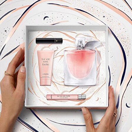 Lancome La Vie Est Belle EDP 100ml +10ml + Body Lotion 50ml + Mini Mascara 2ml Kadın Parfüm Seti  