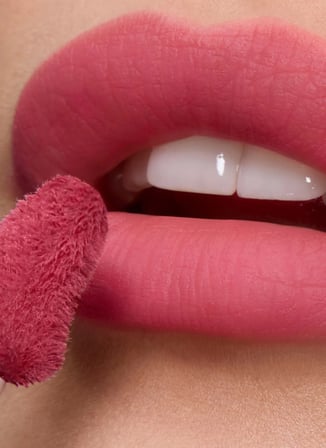 Lip Idole Cuddle Blur Likit Mat Tint 23