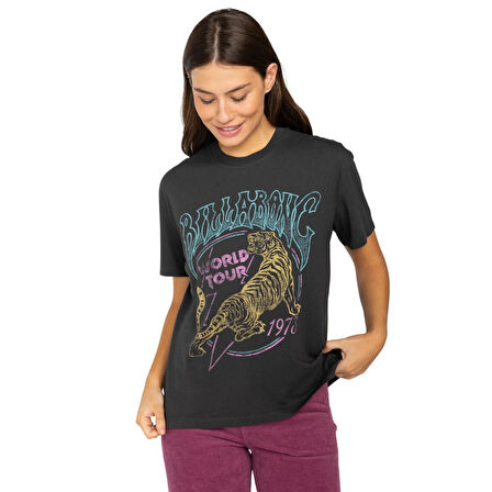 Billabong World Tour 73 Kadın T-Shirt