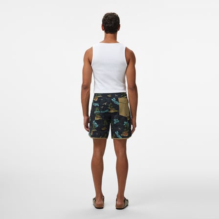 Quiksilver Surfsilk Scallop 18 Erkek Siyah Deniz Şortu