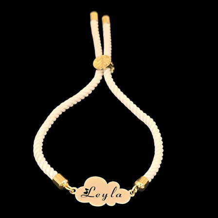 Leyla İsmine Özel İpek Örgülü Bulut Motifli 14 Ayar Altın Plakalı Hediye Bileklik-362isim-beyaz
