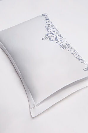 Doğal ve Parlak Nevresim Takımı Luna Saten Linen Serisi 160x220