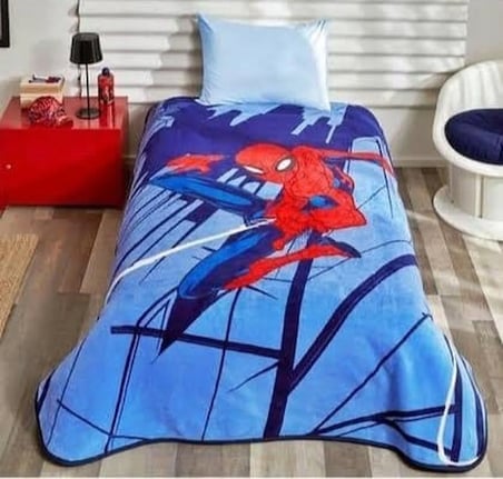 Taç Lisanslı Outlet Spiderman Battaniye Tek Kişilik