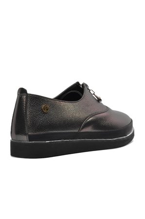 Pierre Cardin 51679 Platin Kadın Günlük Ayakkabı