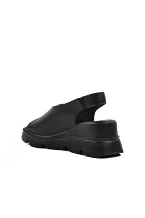 Siyah Yüksek Taban Kadın Terlik PC-7533 Z