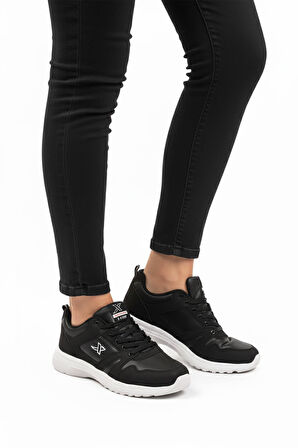 020-Cilt G Siyah-Beyaz Mevsimlik Unisex Spor Ayakkabı