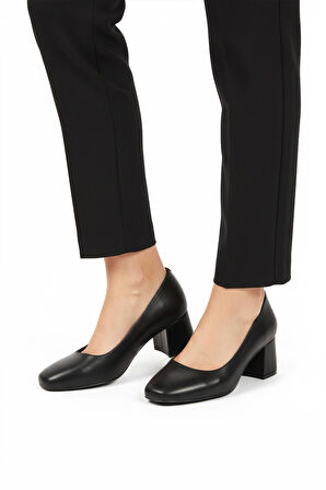 Siyah Cilt Kadın Topuklu Ayakkabı 695042 Z
