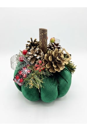 Yılbaşı Temalı Kadife Bal Kabağı Dekoratif Obje – Çam Kozalaklı Hediyelik Masa Ve Raf Süsü 20x15cm