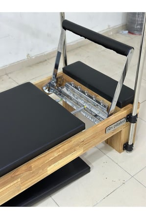 Combo Cadillac Reformer Premium Vizon Taba Şarjörlü Sistem 8 Kademe Krom 1. Sınıf Kayın Ağacı