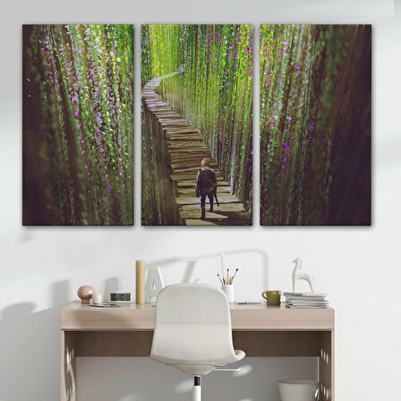 Sarmaşıklar İçinde Yürüyen Şavaşçı Dekoratif Kanvas Duvar Tablosu-3642