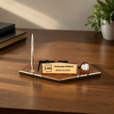 Şirket Logolu Tasarım Ahşap Masa İsimliği - Gold Detaylı Müdür Ve Yönetici Kalem Seti