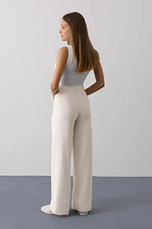 Pileli Bağcıklı Oversize Pantolon
