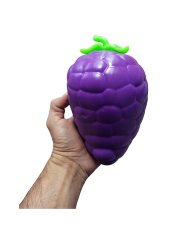 Üzüm Squishy Dev Boy Stres Oyuncağı (18 cm) – Yumuşak Sıkmalı Yavaş Yükselen Sukuşi
