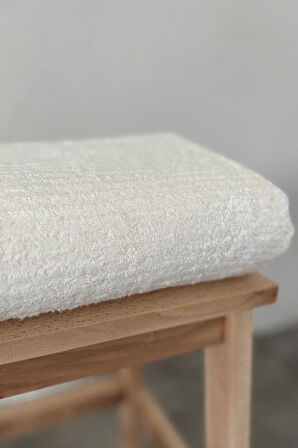 Bambu Banyo Havlusu - Püsküllü & Ekstra Yumuşak & Süper Emici - 70x140 cm - Ekru