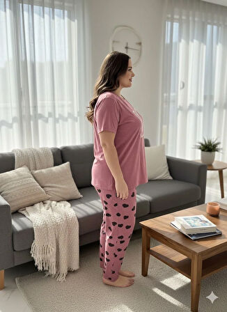KADIN PEMBE KALP DETAYLI PİJAMA TAKIMI