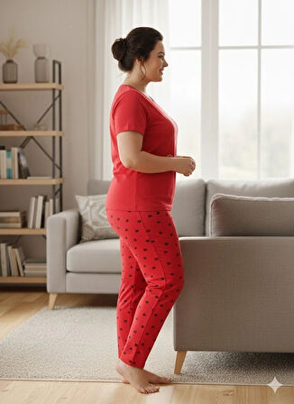 KADIN KIRMIZIKALP DETAYLI PİJAMA TAKIMI