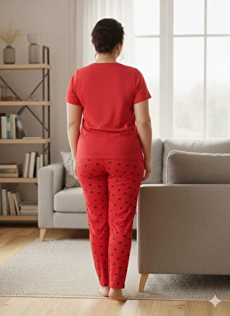 KADIN KIRMIZIKALP DETAYLI PİJAMA TAKIMI