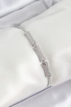 HEYF Pirinç Gümüş Renk Zirkon Taşlı Kemik Model Kadın Bileklik