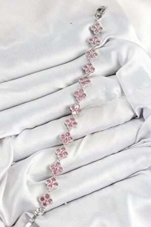 HEYF Pirinç Pembe Zirkon Taşlı Yonca Model Gümüş Renk VIP Seri Kadın Bileklik