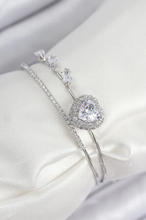 HEYF Pirinç Zirkon Taşlı Kalp Model Gümüş Renk Kadın Bileklik