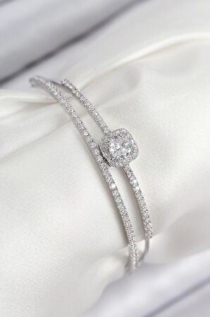 HEYF Pirinç Zirkon Taşlı Baget Model Gümüş Renk Kadın Bileklik