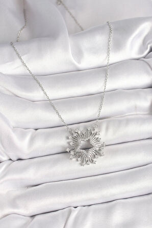 HEYF 316L Çelik Gümüş Renk Zirkon Taşlı Yıldız Model Kadın Kolye