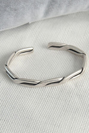 HEYF Otantik Gümüş Renk Motif İşleme Plaka Erkek Bileklik