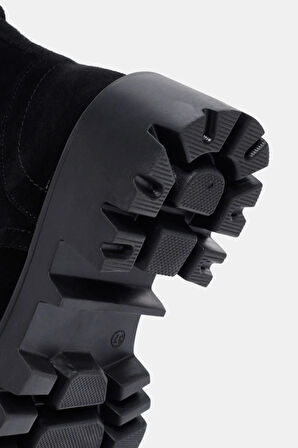 Bronk Kadın Siyah Gerçek Süet Deri Postal Kalın Tabanlı Bot